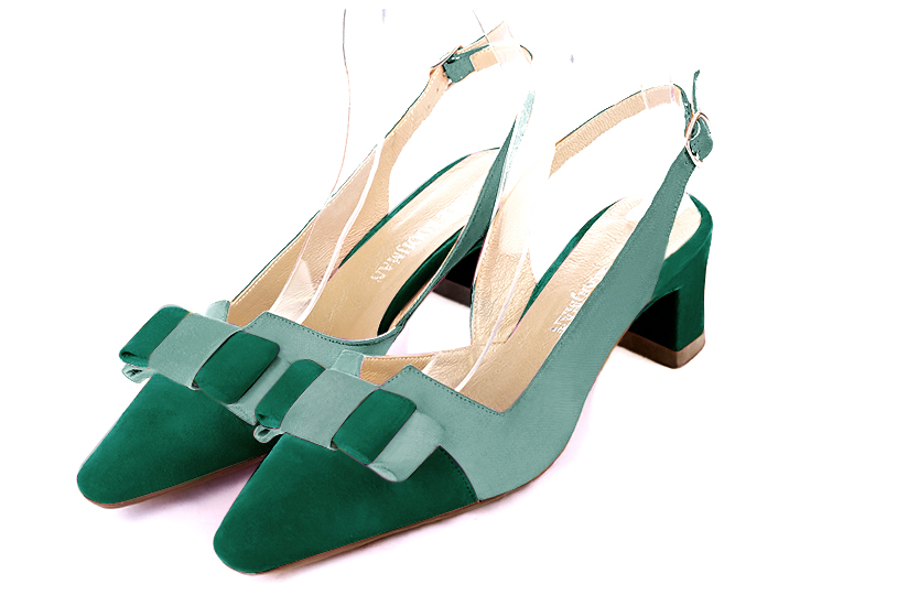 Forest green women's open back shoes, with a knot. Tapered toe. Low kitten heels. Front view - Florence KOOIJMAN
